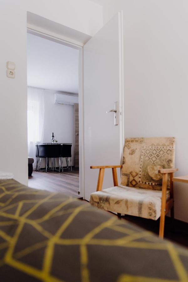 Nyirfa Apartman Vonyarcvashegy Esterno foto